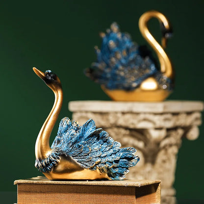 Luxury European-Style Swan Statue Wine Rack – Elegant Resin Ornament for Home & Dining Décor